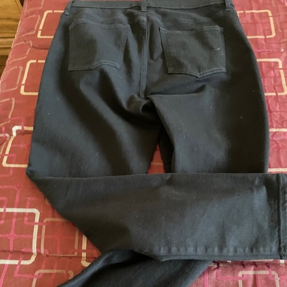 GAP High Rise True Skinny Black Jeans  Size 32/14 rs NWOT